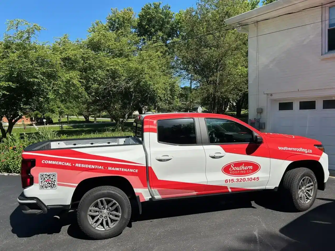 Southern Roofing Co. service truck — compare us with other roofing companies Nashville offers